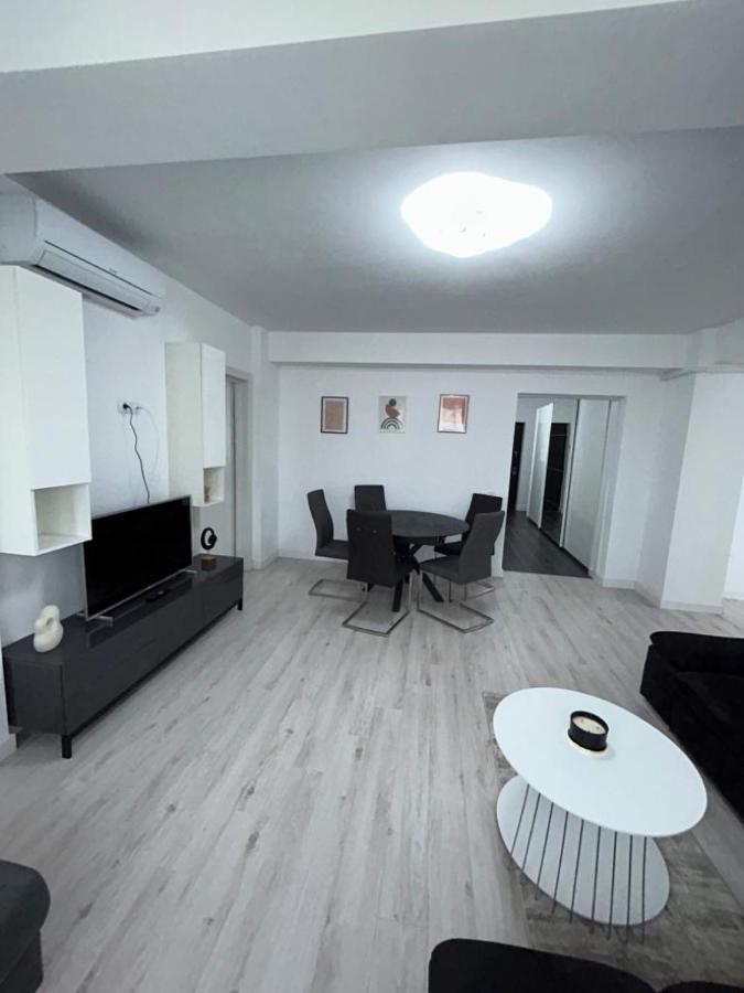 Marvellous Aparthotel With Master Apartments سوتْشافا المظهر الخارجي الصورة
